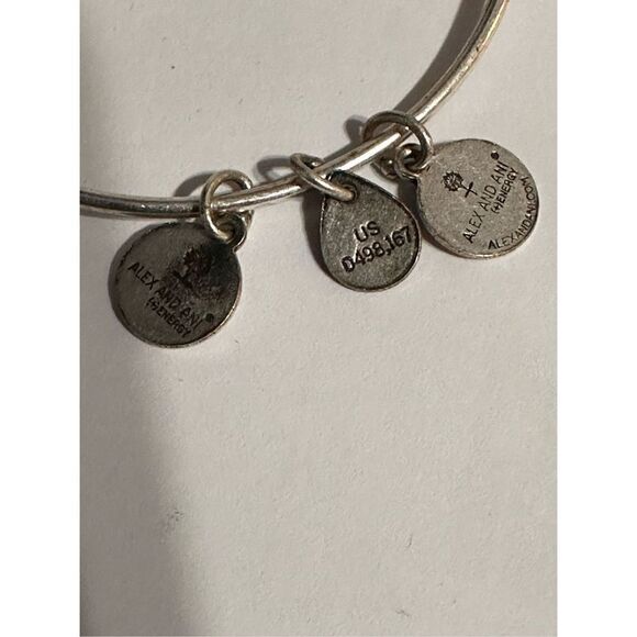 2014  Rare ALEX AND ANI
Silver-Tone K Initial Charm Bangle Bracelet Good vintage - Picture 4 of 6